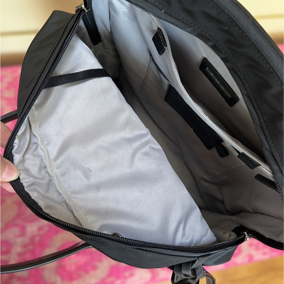 Tumi Atlanta backpack, nylon - Picture 4 of 10